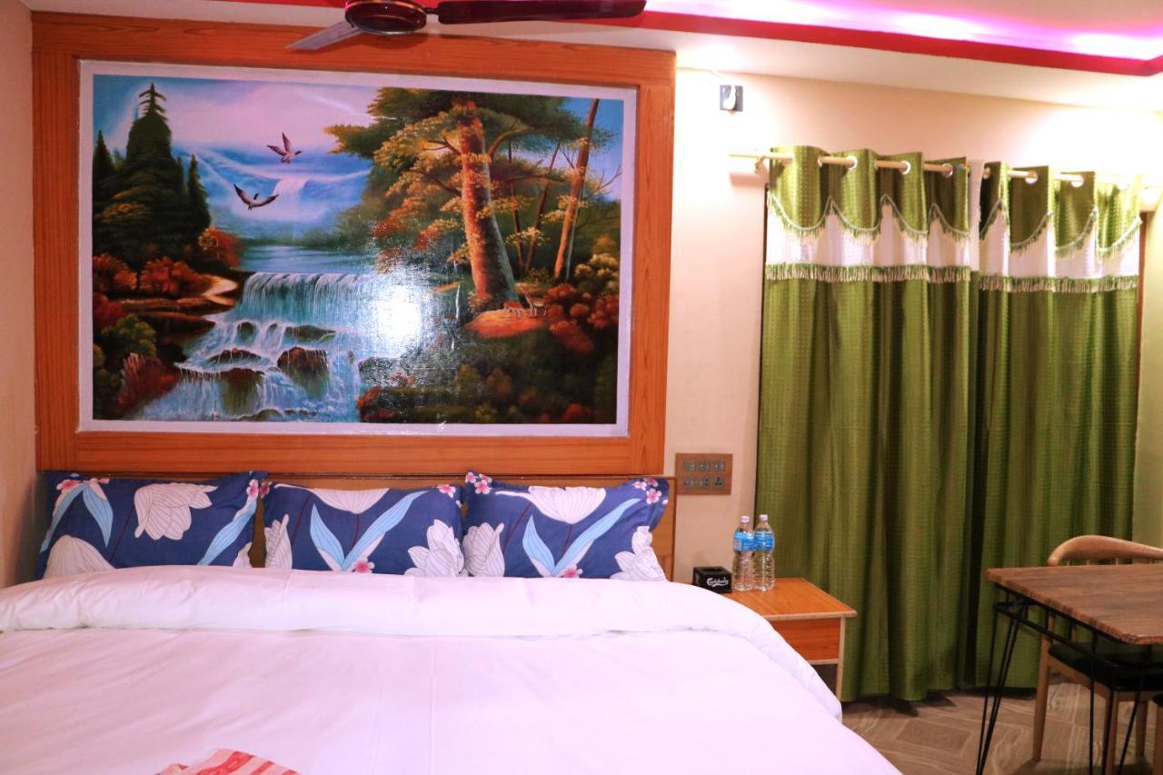 Hotel National Park Sauraha- Homely Stay And Peaceful Location With Jungle Safari Arrangements Экстерьер фото