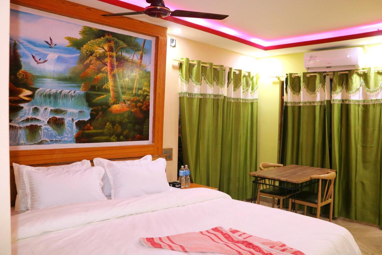 Hotel National Park Sauraha- Homely Stay And Peaceful Location With Jungle Safari Arrangements Экстерьер фото