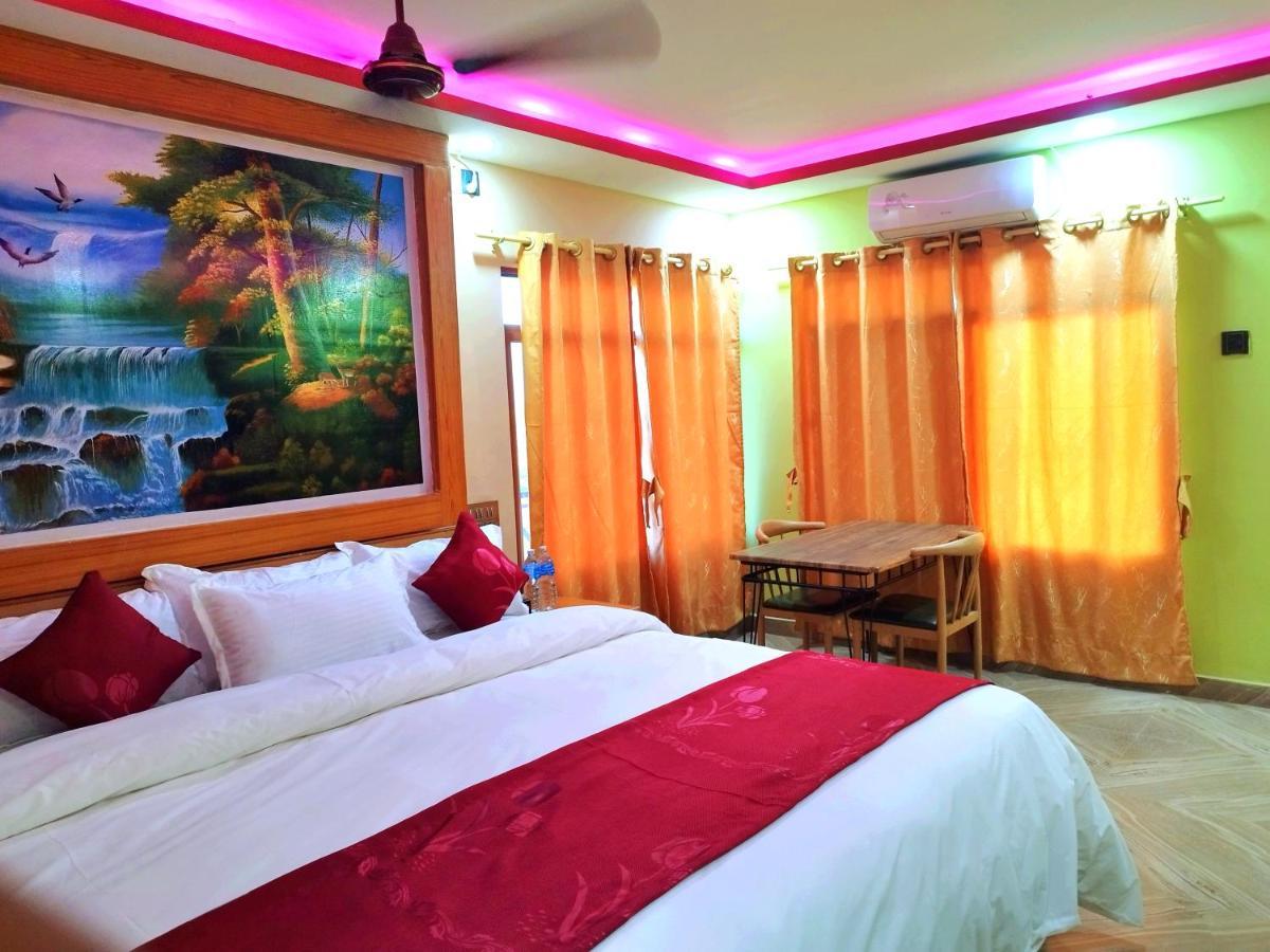 Hotel National Park Sauraha- Homely Stay And Peaceful Location With Jungle Safari Arrangements Экстерьер фото