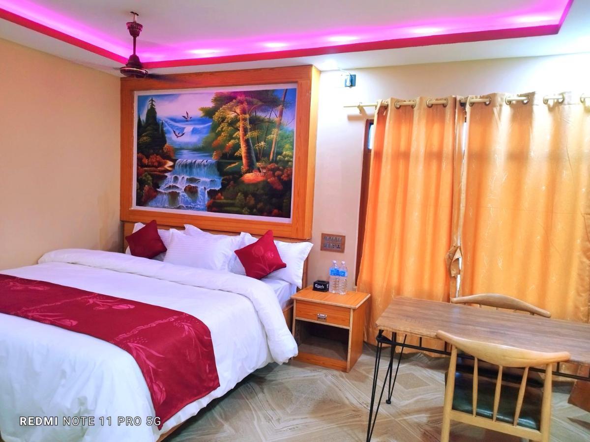 Hotel National Park Sauraha- Homely Stay And Peaceful Location With Jungle Safari Arrangements Экстерьер фото