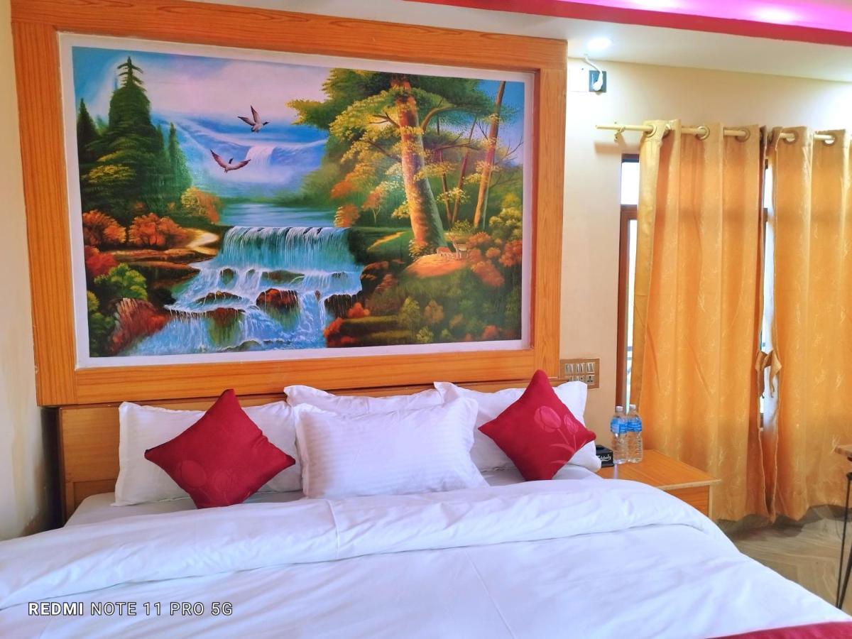 Hotel National Park Sauraha- Homely Stay And Peaceful Location With Jungle Safari Arrangements Экстерьер фото