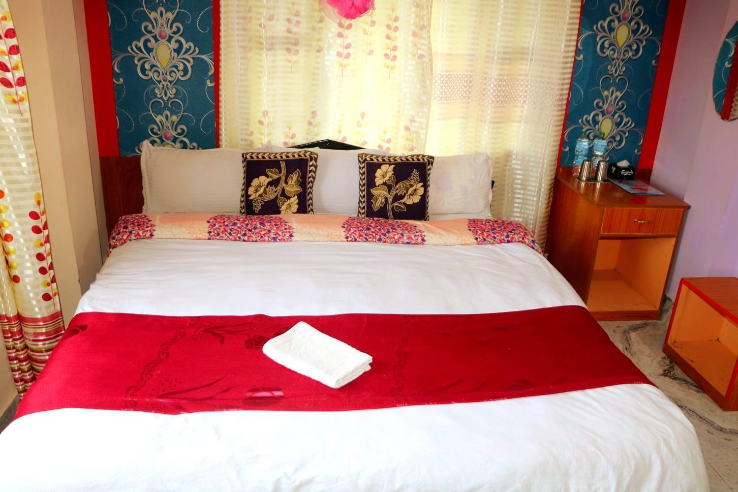 Hotel National Park Sauraha- Homely Stay And Peaceful Location With Jungle Safari Arrangements Экстерьер фото